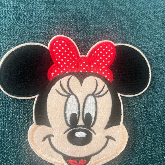 Mickey and Minnie Mouse 5” patch - Picture 3 of 3